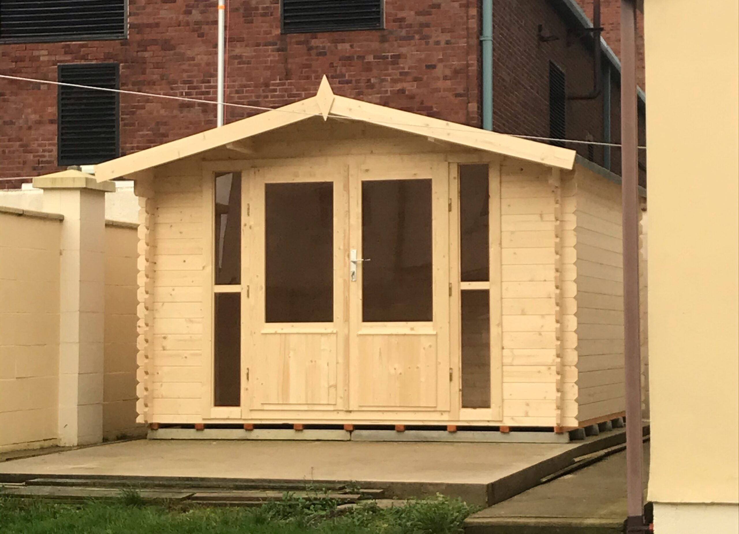 Contemporary Summer House - 28mm - 10ft x 10ft