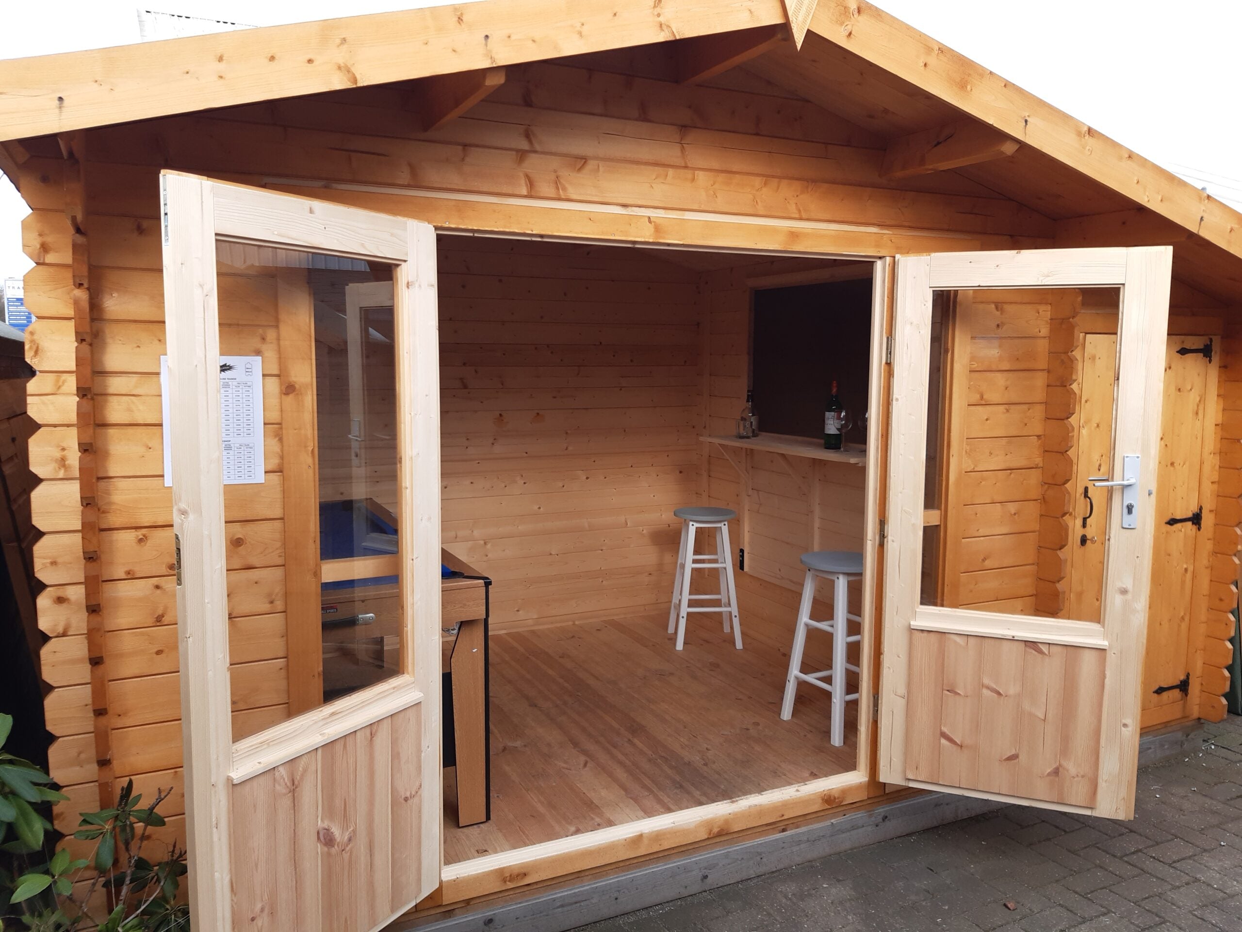 Studio Combi - 28mm - 8ft x 14ft