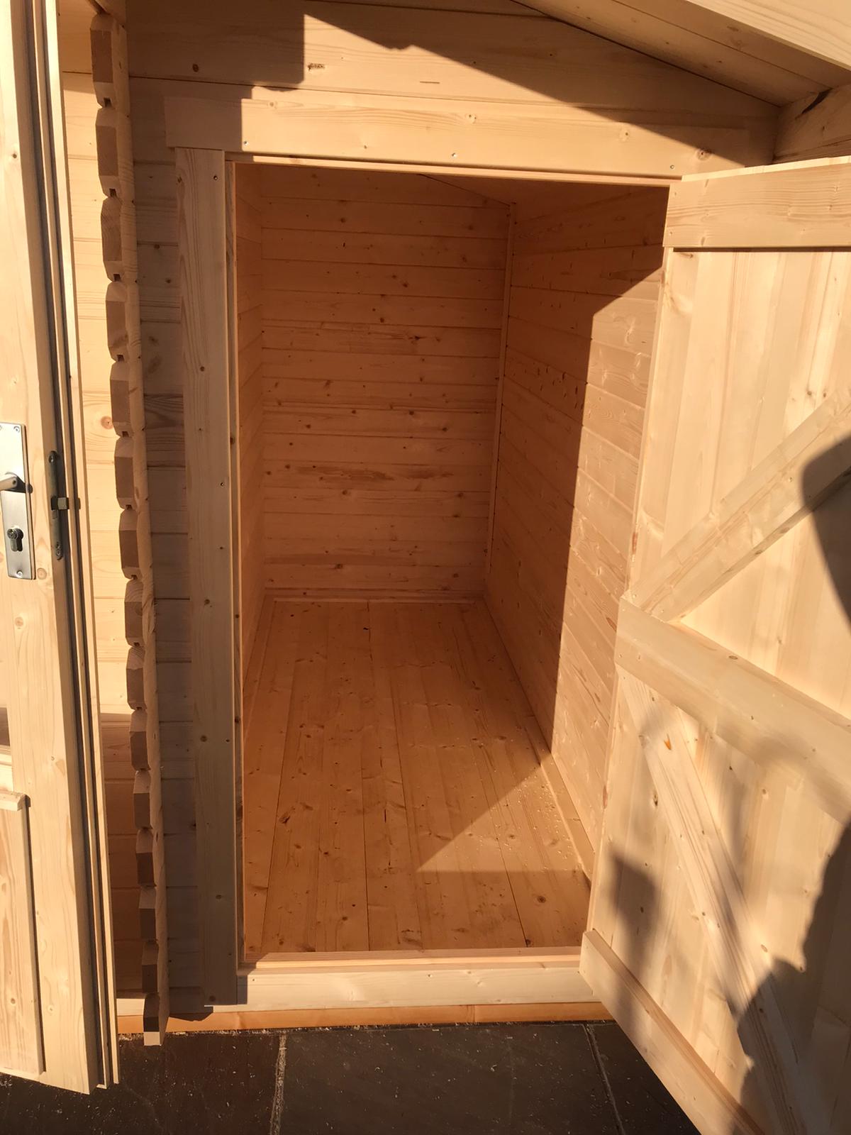 Apex Combi - 28mm - 8ft x 14ft