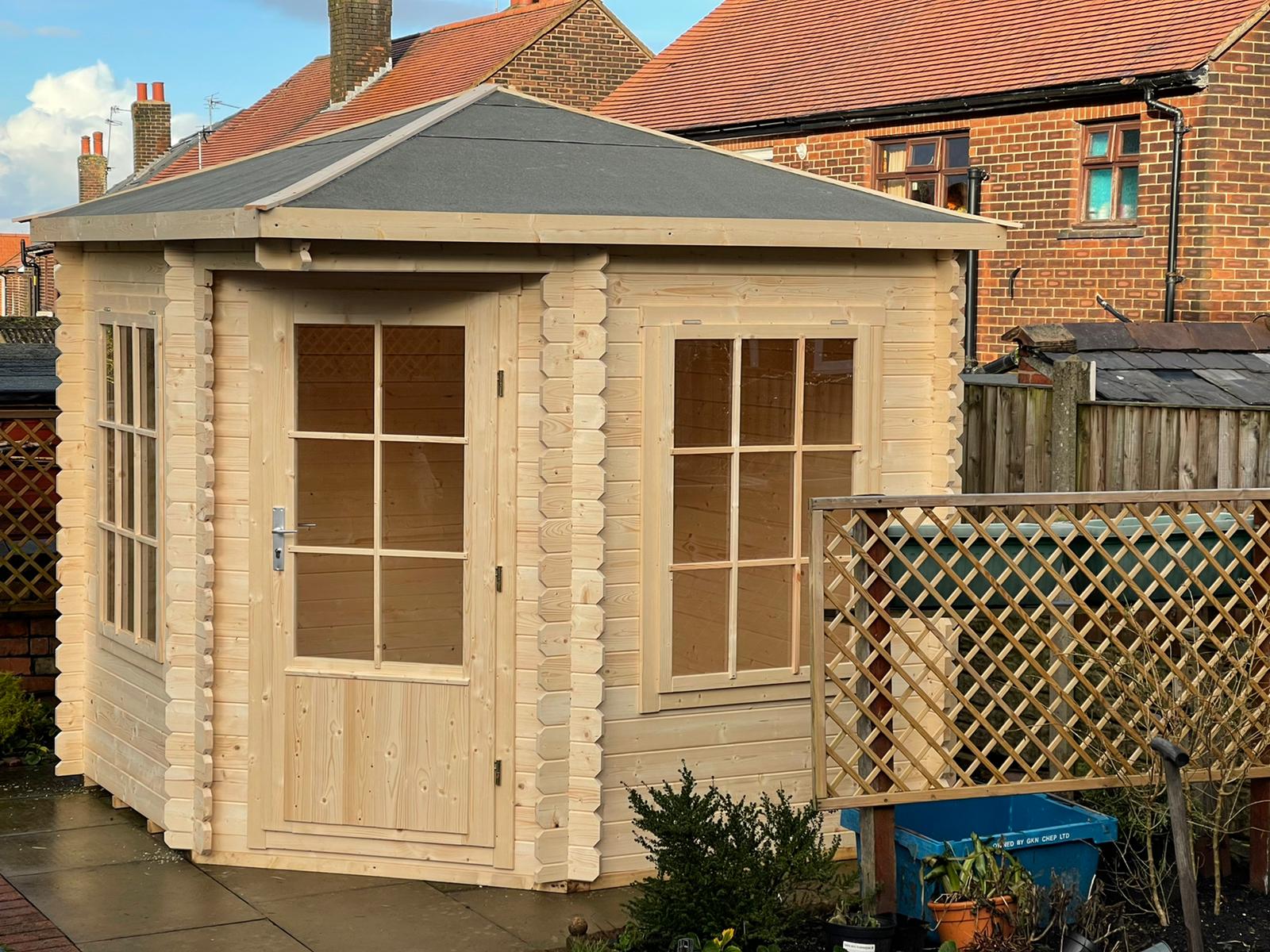 Corner House - 28mm - 8ft x 8ft